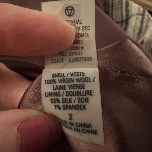 Elie Tahari A line, virgin wool skirt, size 2, unique - Picture 7 of 7